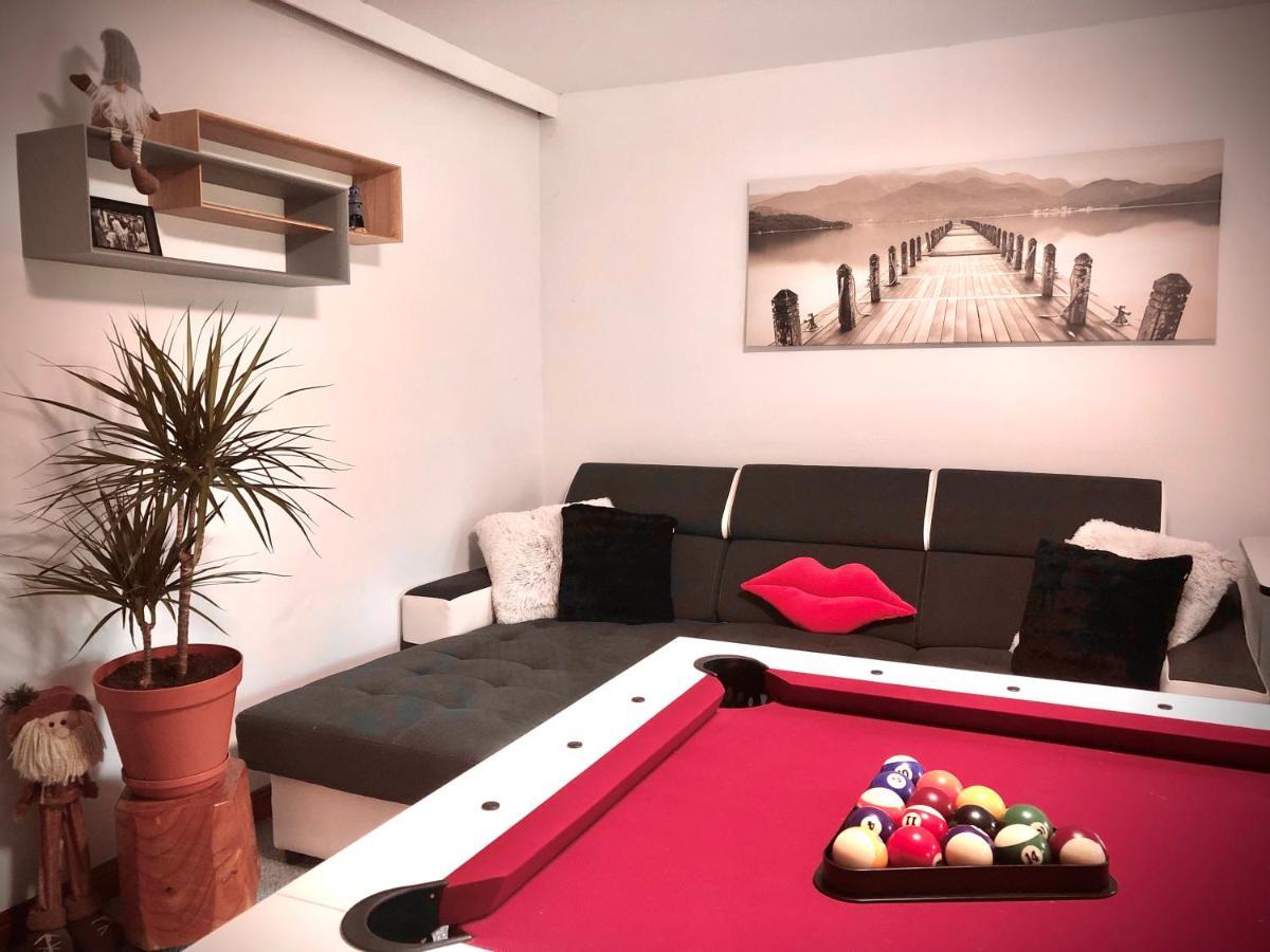 Jodla I Modrzew Apartman Jelenia Góra Kültér fotó